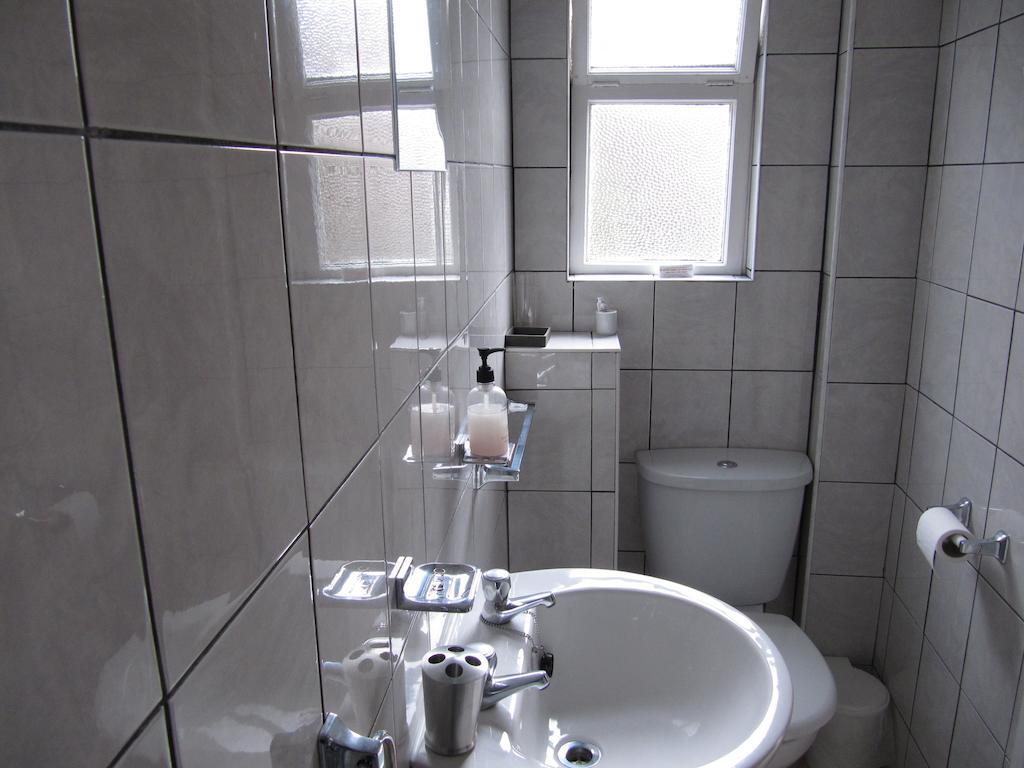 The Royal Oak Hotell Weymouth Rum bild